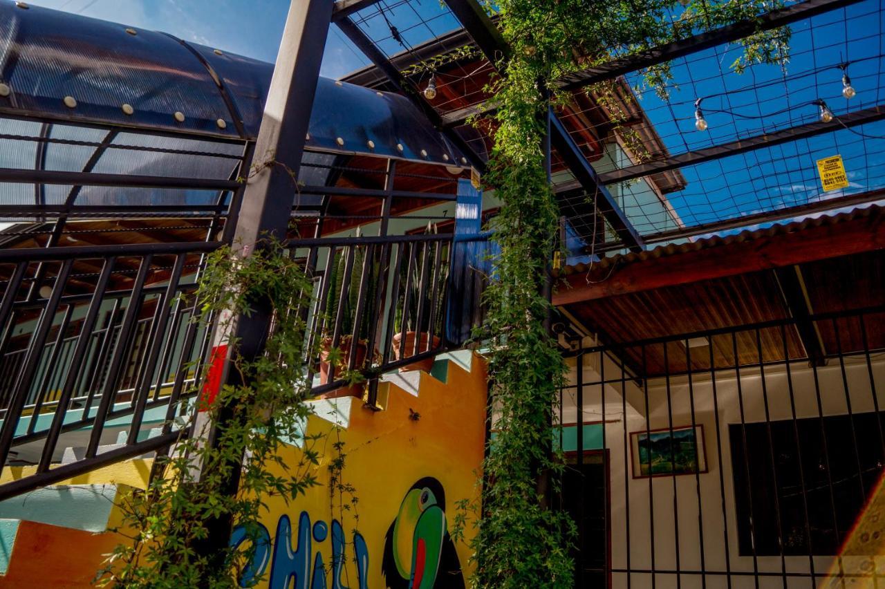 Hotel Reventazon Orosí Esterno foto